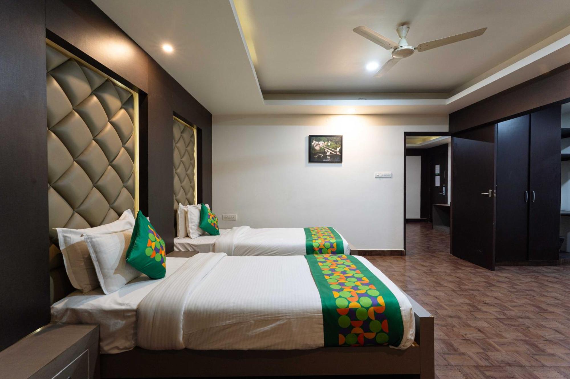 Treebo Kings Orchid Hotel Bangalore Exterior photo