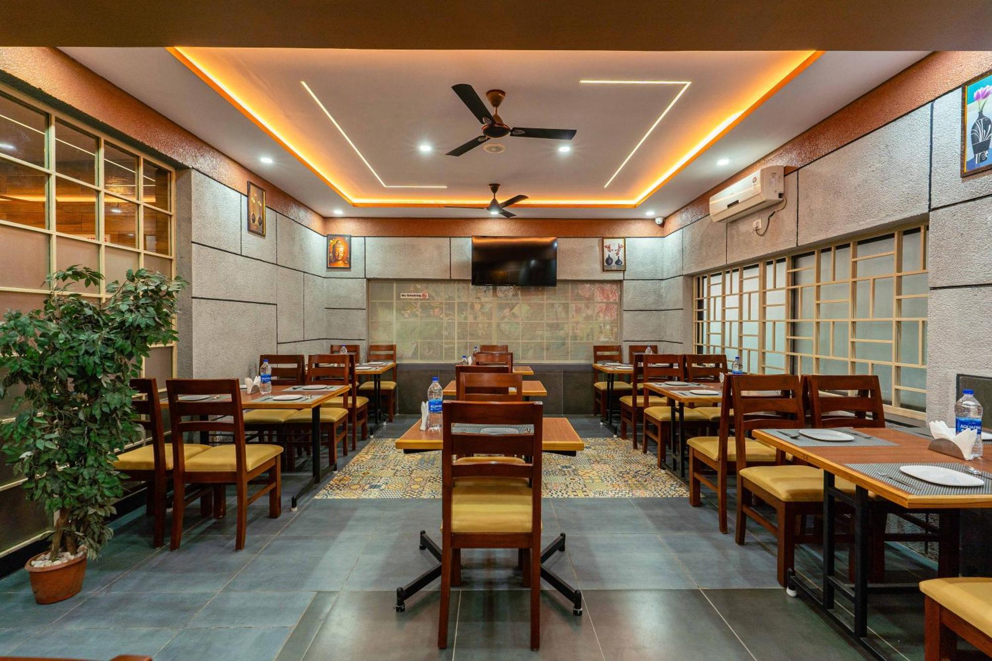 Treebo Kings Orchid Hotel Bangalore Exterior photo