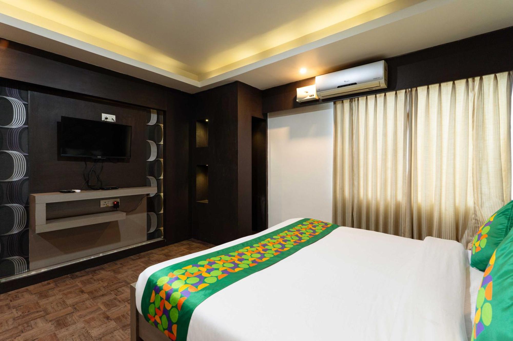 Treebo Kings Orchid Hotel Bangalore Exterior photo