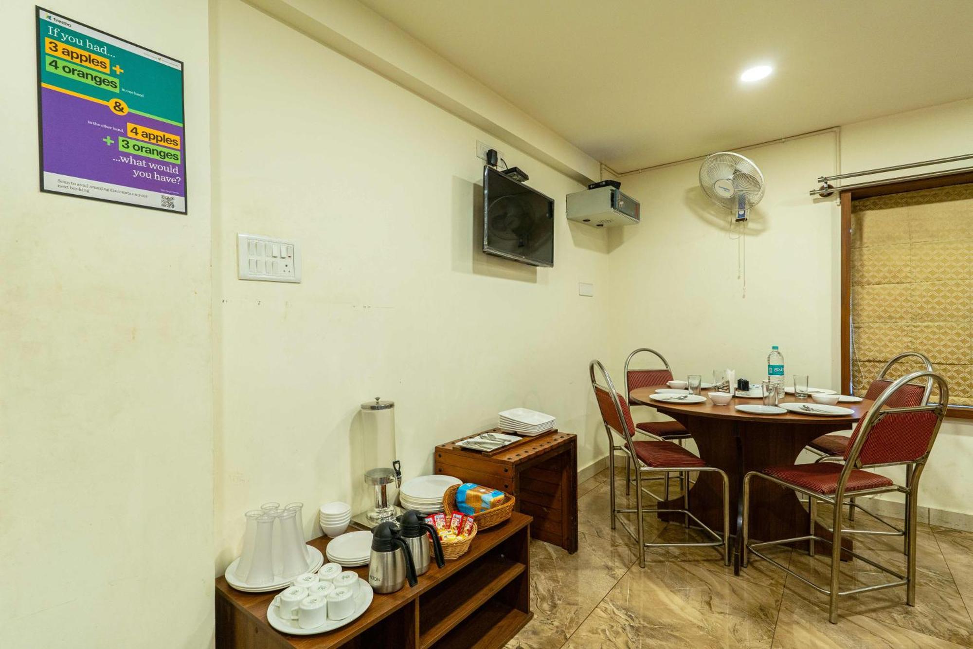 Treebo Kings Orchid Hotel Bangalore Exterior photo